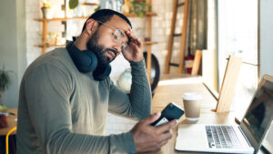 Troubleshooting Slow Phones and Accelerating iOS and Android Performance